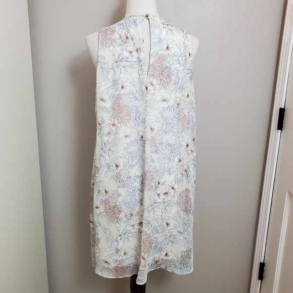 Tommy Hilfiger Floral Sheer Overlay Shift Dress - Picture 9 of 11